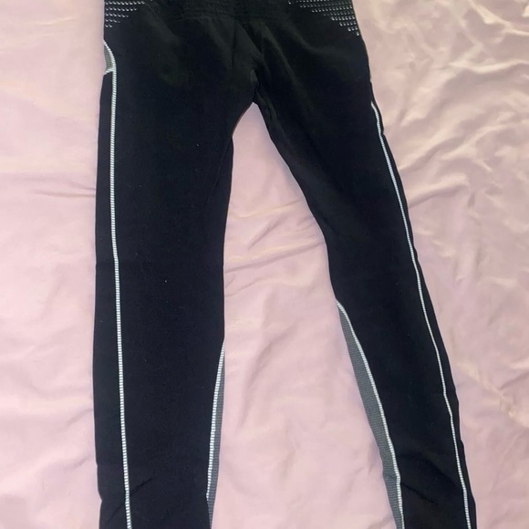 Off White Leggings Size Small Never Worn - Picture 6 of 7